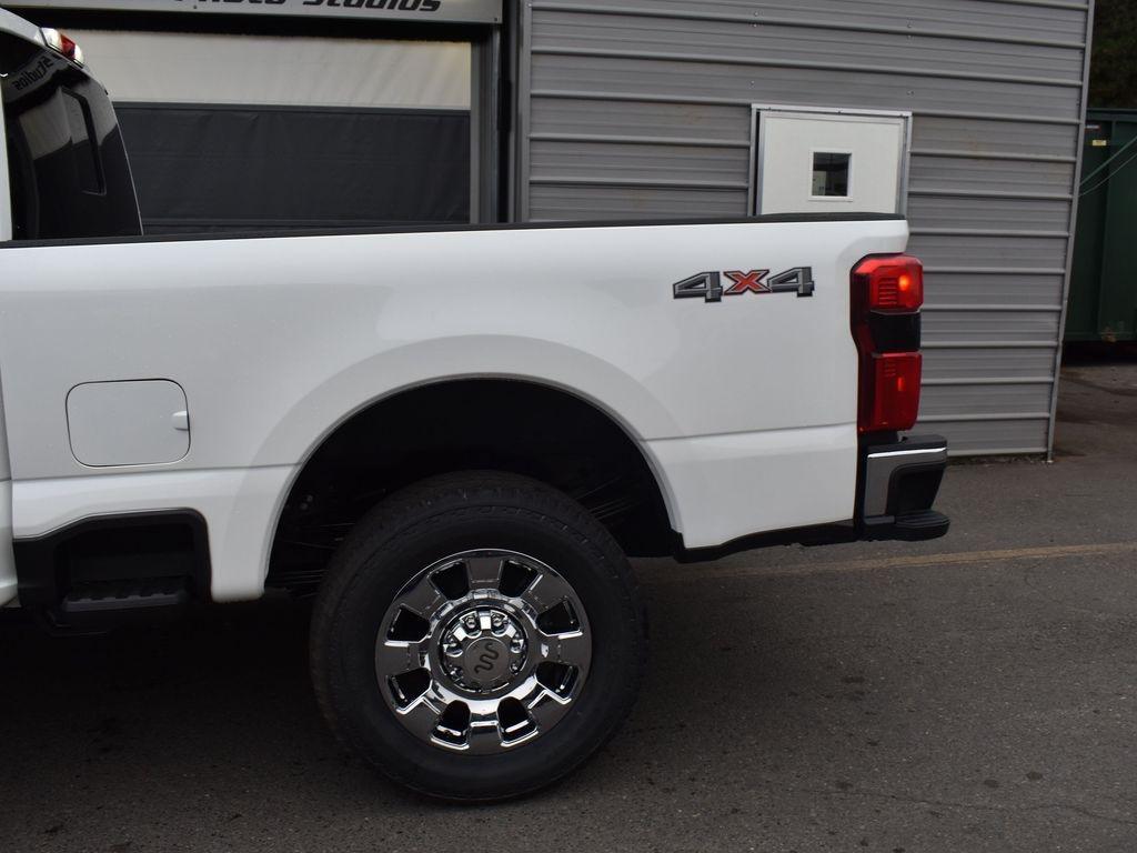 new 2025 Ford F-350 car, priced at $92,885