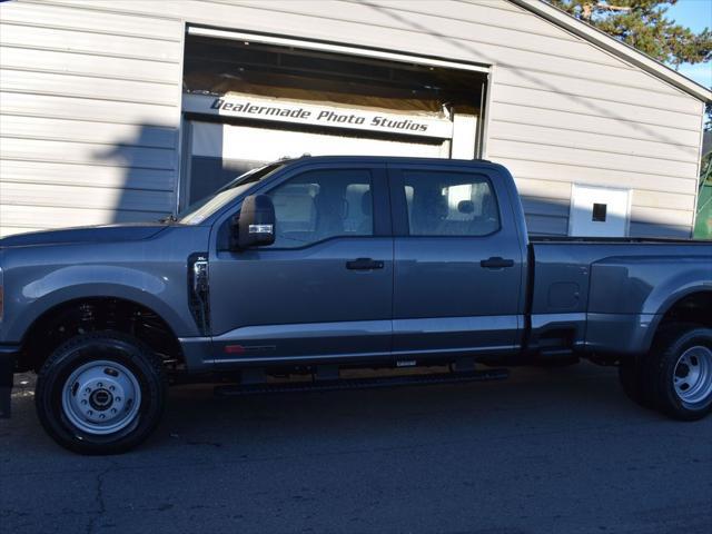 new 2024 Ford F-350 car, priced at $70,777