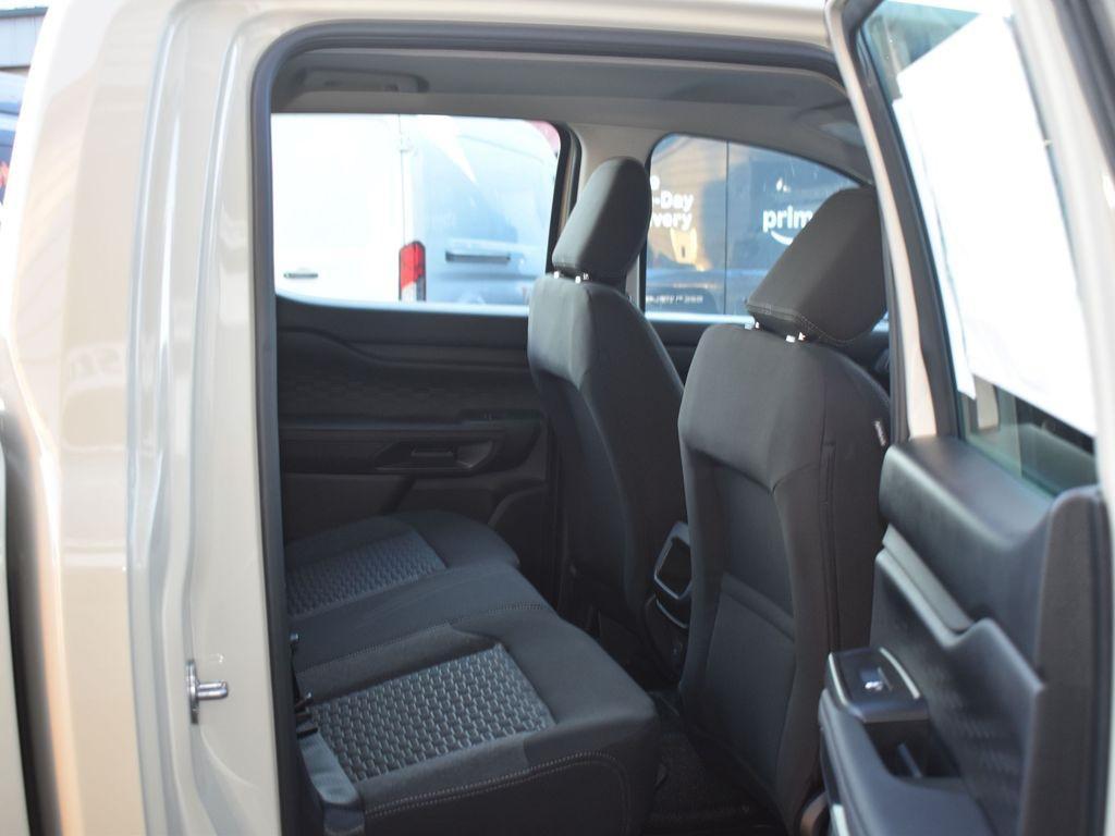 new 2025 Ford Ranger car, priced at $36,400