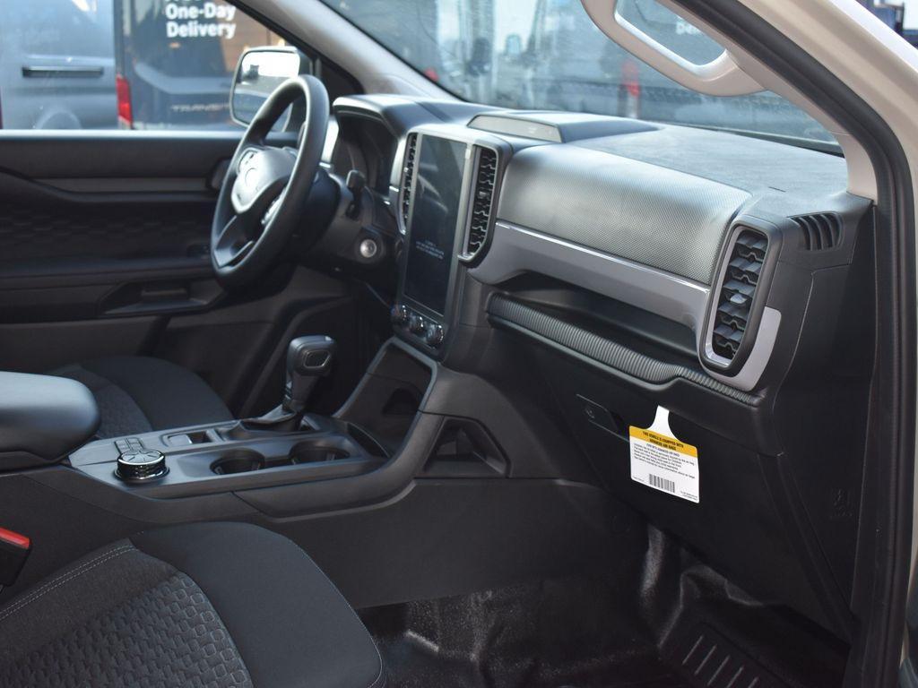 new 2025 Ford Ranger car, priced at $36,400