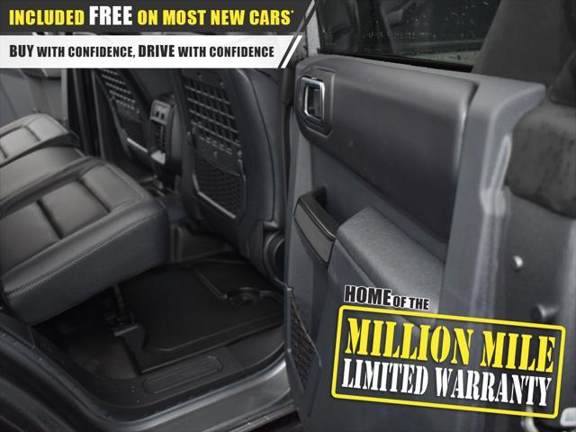 new 2025 Ford Bronco car, priced at $60,975