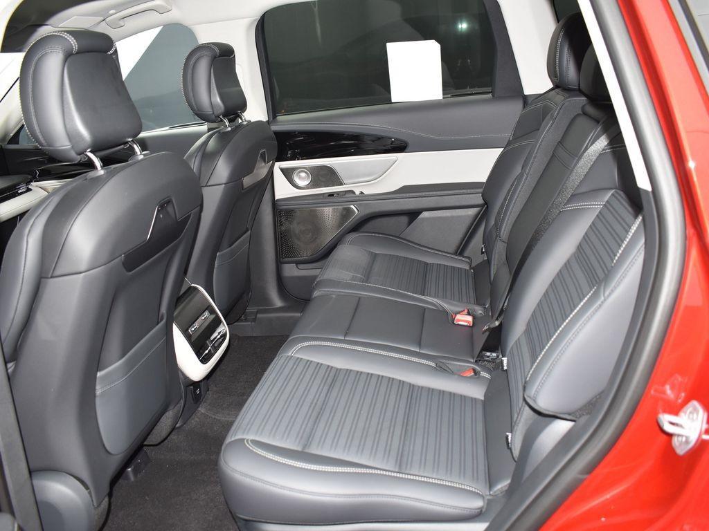 new 2025 Lincoln Nautilus car, priced at $72,480