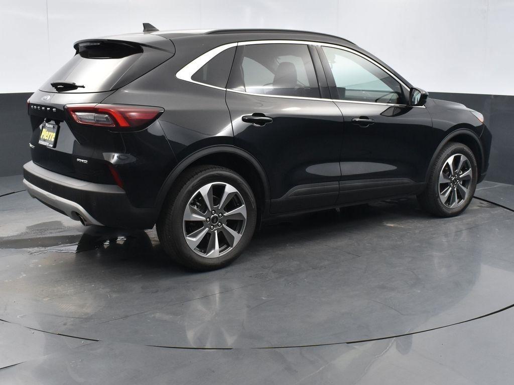 used 2024 Ford Escape car, priced at $27,887