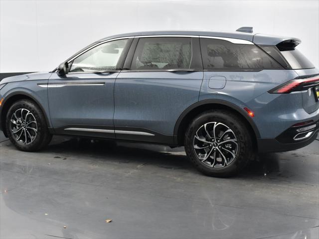 new 2025 Lincoln Nautilus car, priced at $62,315