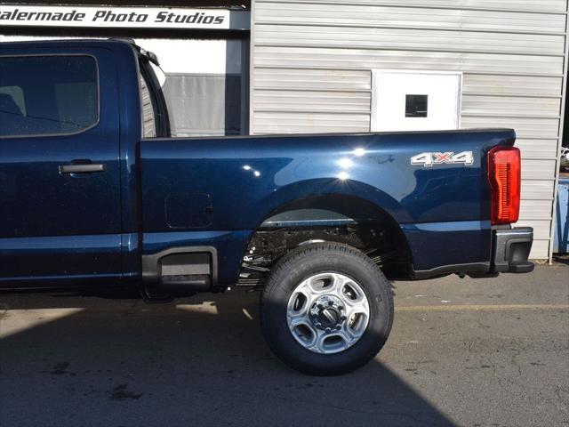 new 2025 Ford F-350 car, priced at $53,809