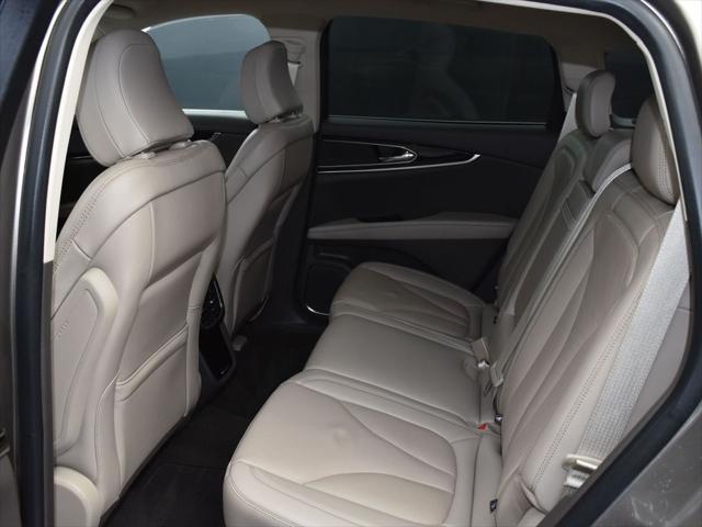 used 2021 Lincoln Nautilus car, priced at $29,888