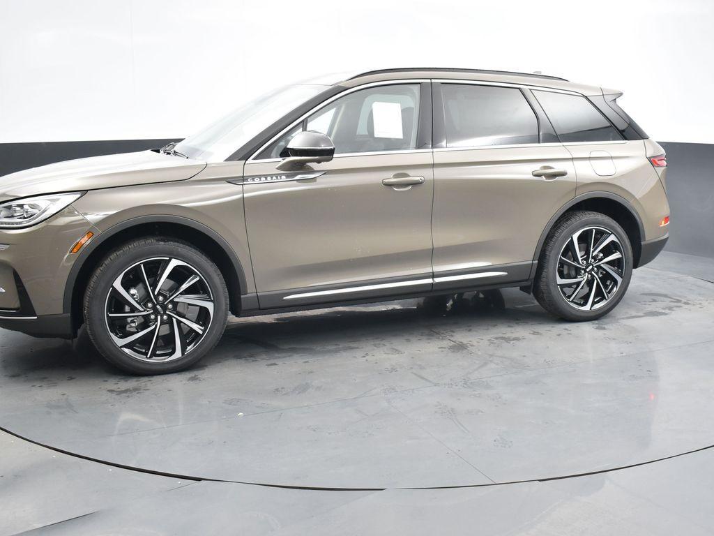 new 2025 Lincoln Corsair car, priced at $51,988
