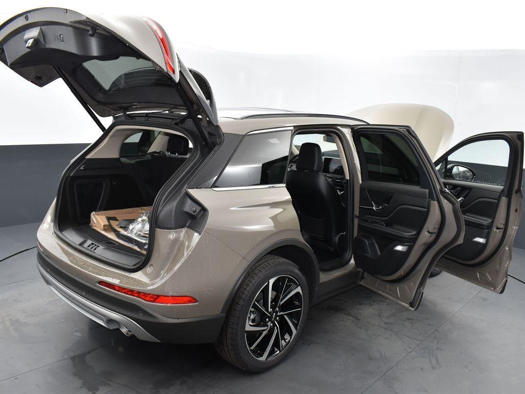 new 2025 Lincoln Corsair car, priced at $51,988