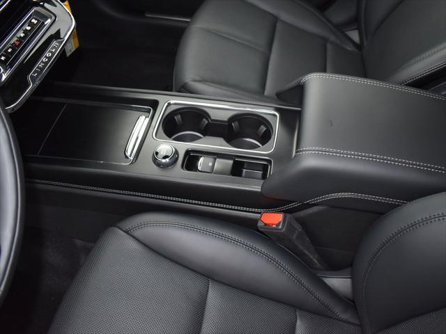 new 2025 Lincoln Corsair car, priced at $50,155