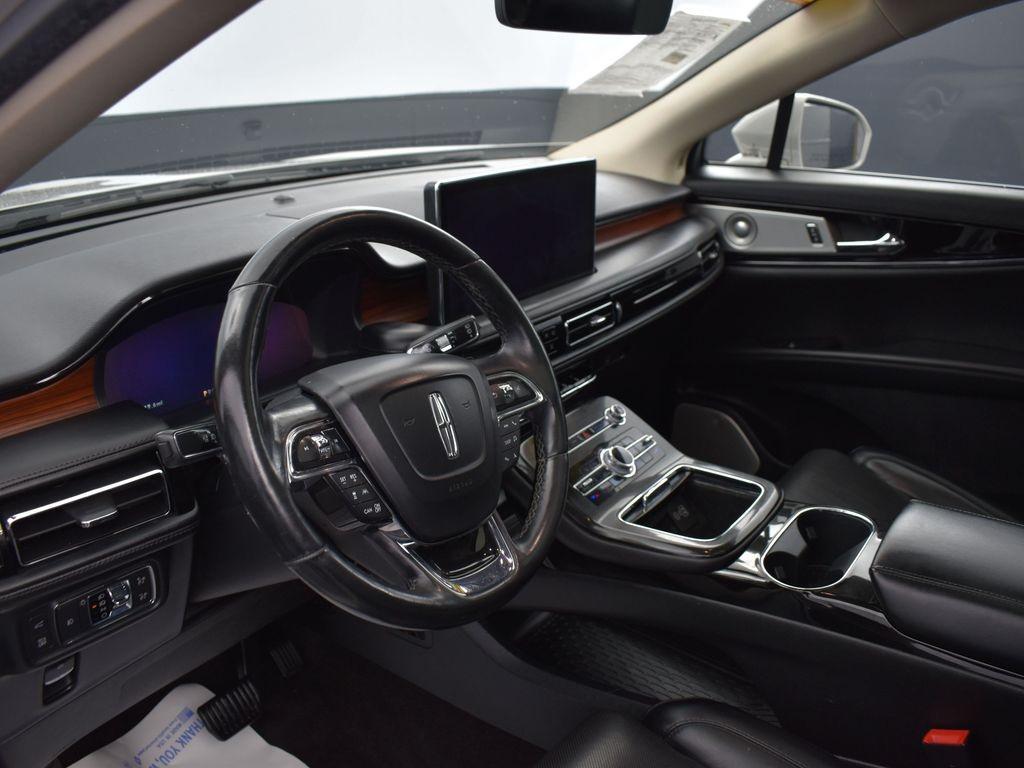 used 2021 Lincoln Nautilus car, priced at $27,016