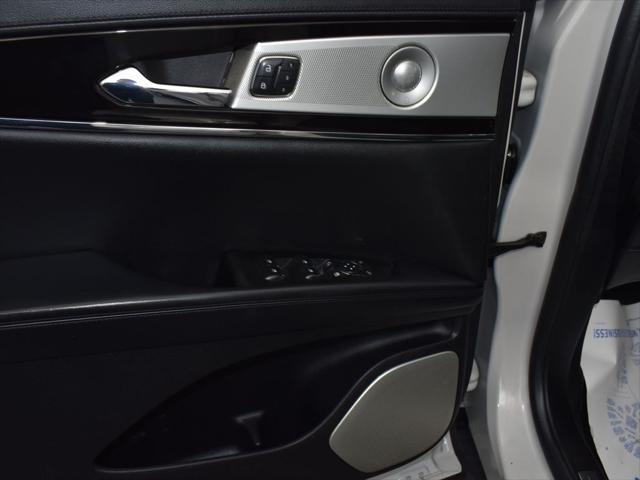 used 2021 Lincoln Nautilus car, priced at $25,491