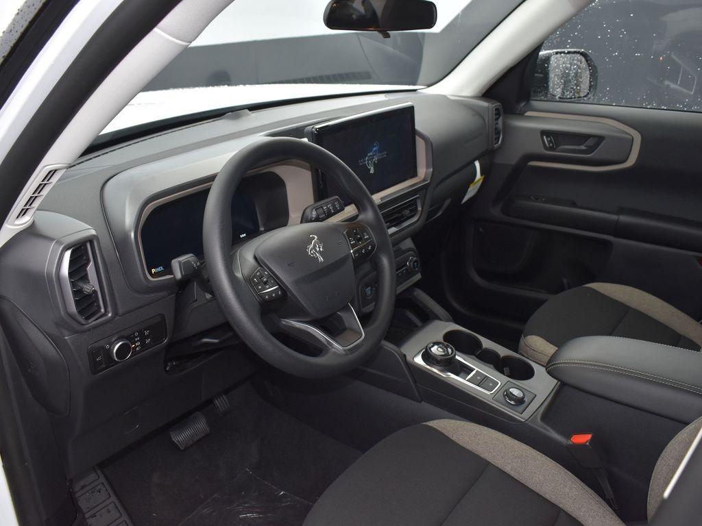 new 2025 Ford Bronco Sport car, priced at $31,940