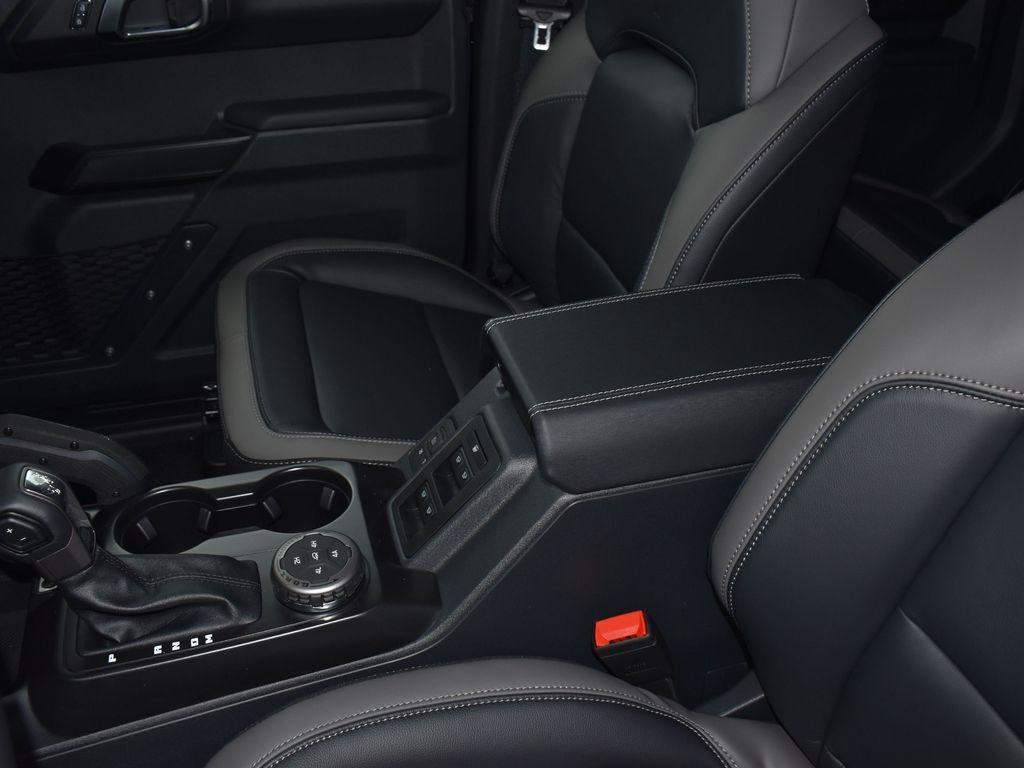 new 2025 Ford Bronco Sport car, priced at $41,953