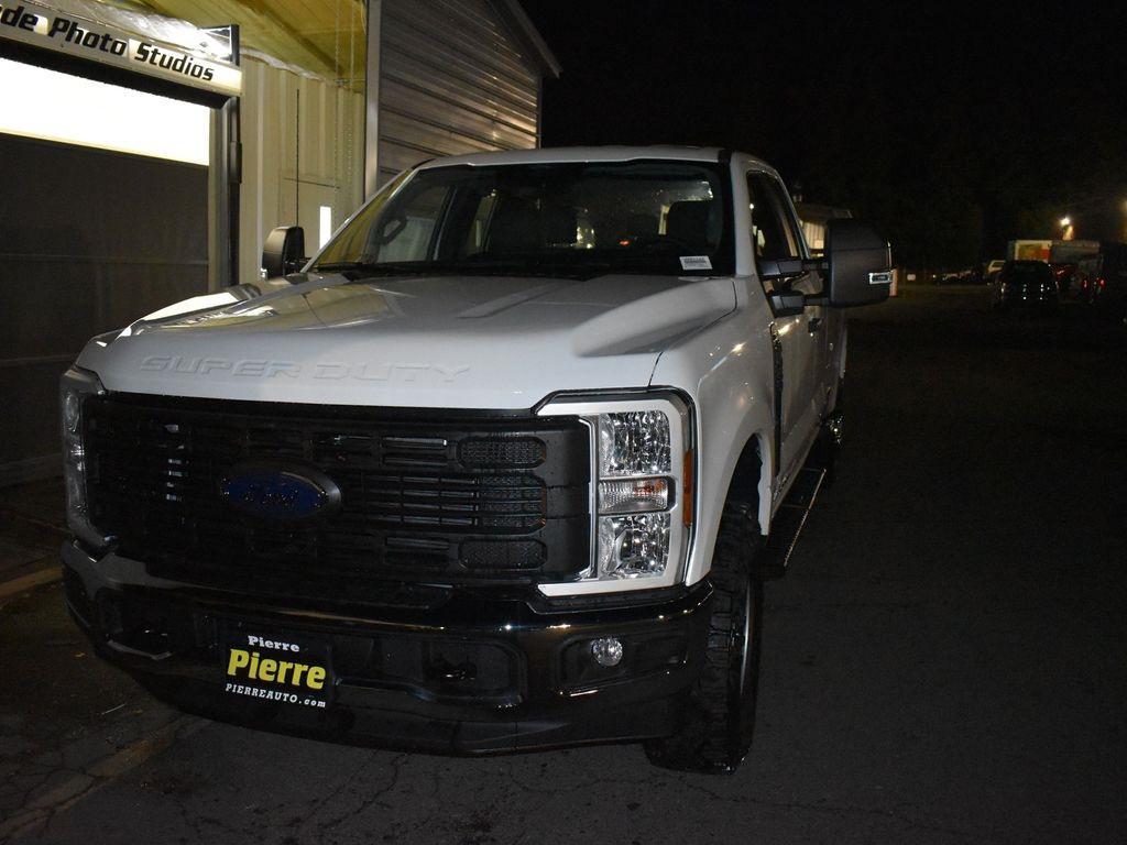 new 2025 Ford F-350 car, priced at $63,530
