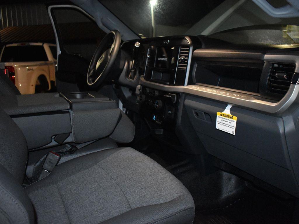 new 2025 Ford F-350 car, priced at $63,530