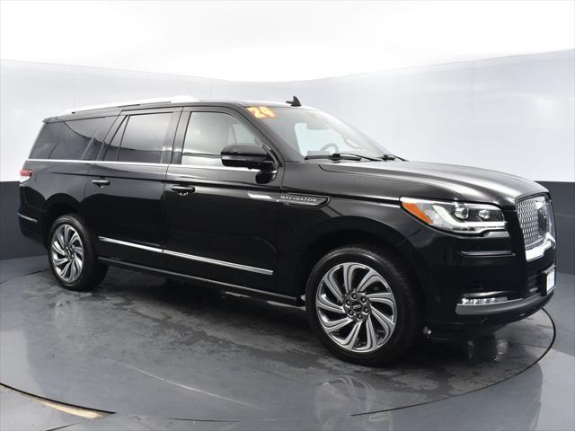 used 2024 Lincoln Navigator car, priced at $72,995