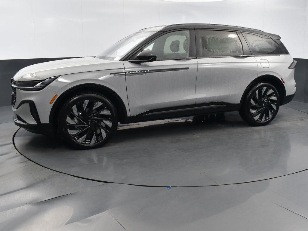 new 2026 Lincoln Nautilus car, priced at $69,025