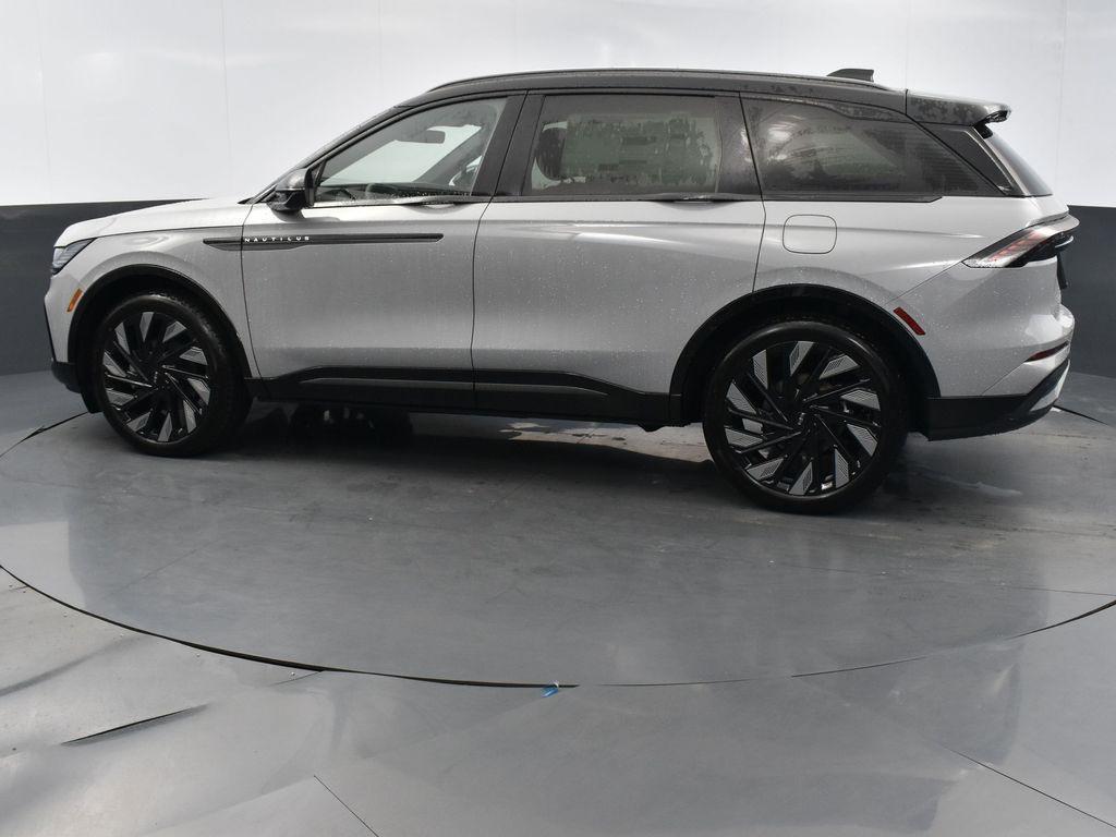 new 2026 Lincoln Nautilus car, priced at $69,025