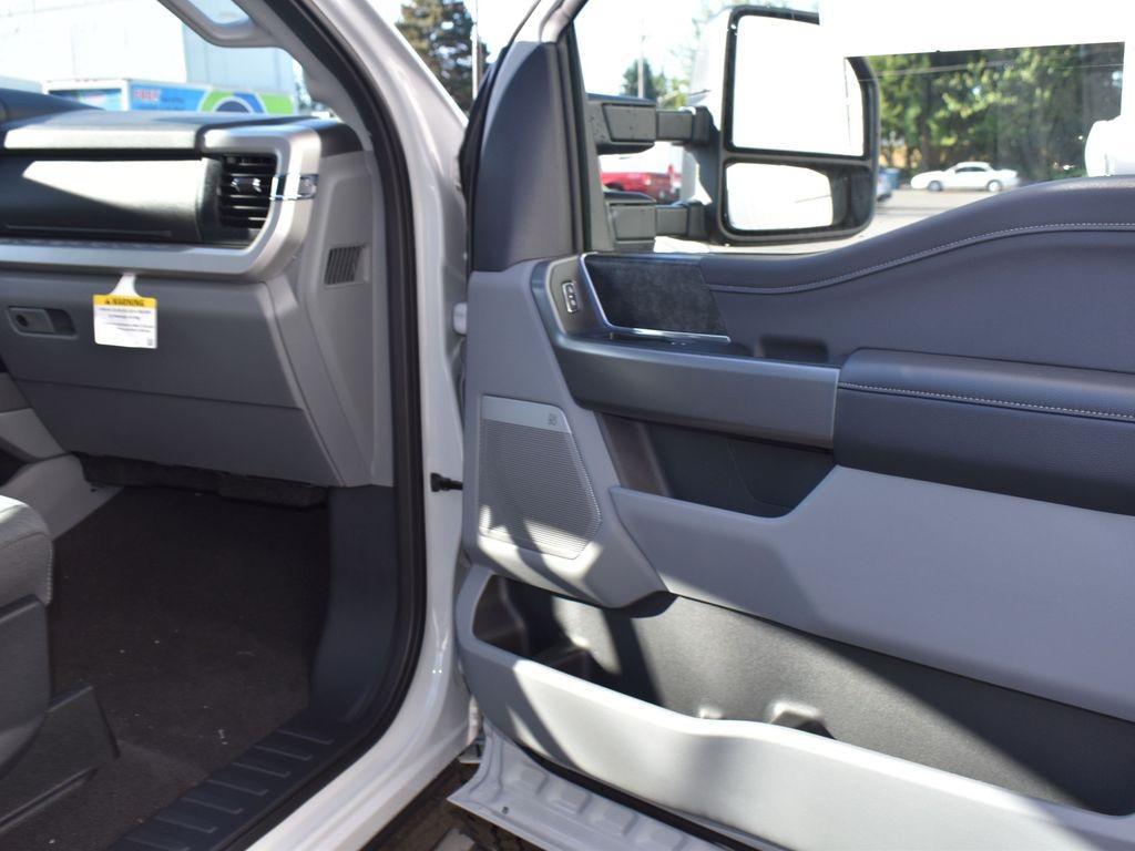 new 2025 Ford F-350 car, priced at $64,480