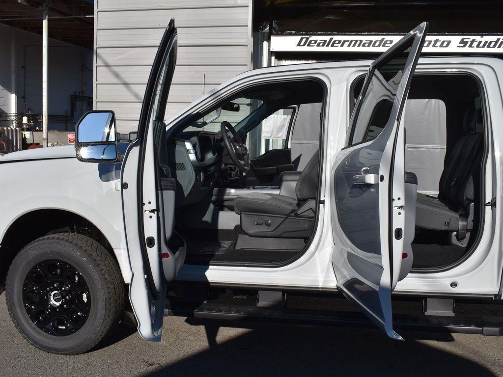 new 2025 Ford F-350 car, priced at $64,480