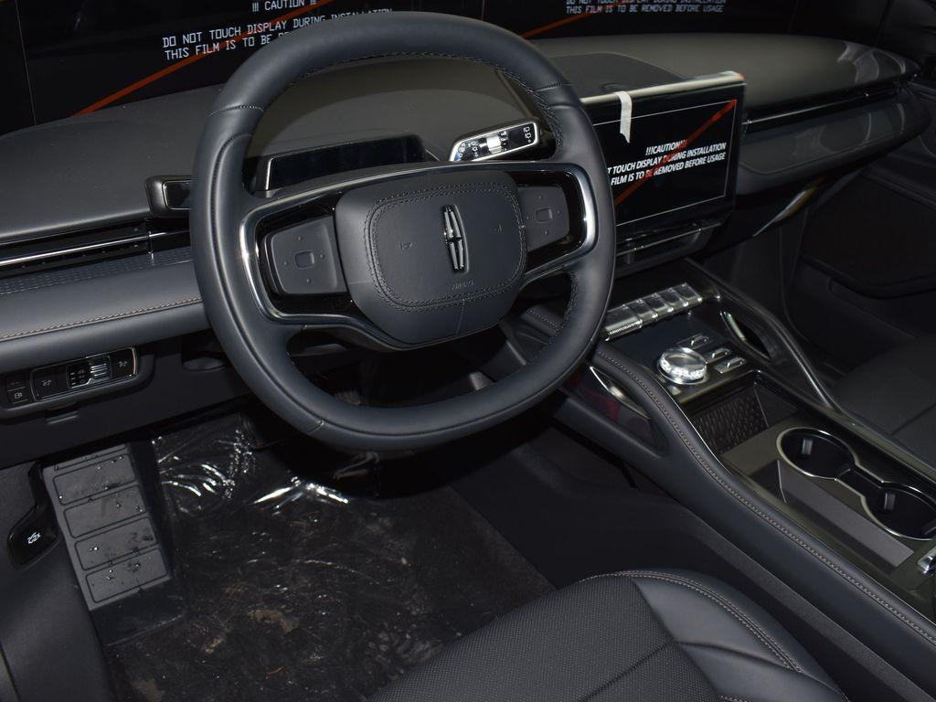 new 2025 Lincoln Nautilus car, priced at $61,900