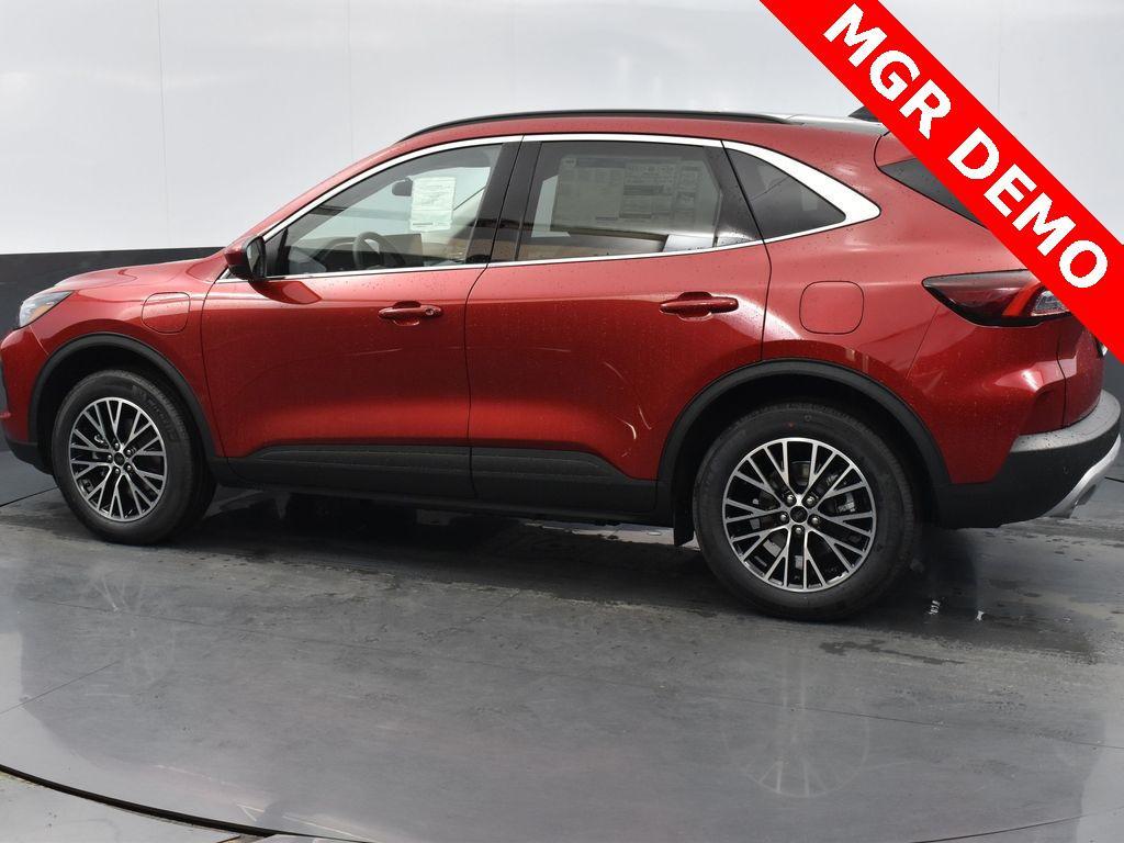 new 2025 Ford Escape PHEV car, priced at $36,139