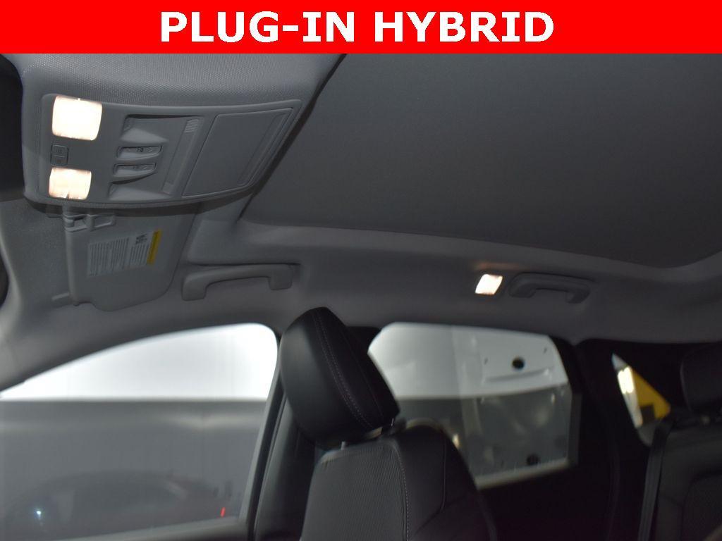 new 2025 Ford Escape PHEV car, priced at $34,140