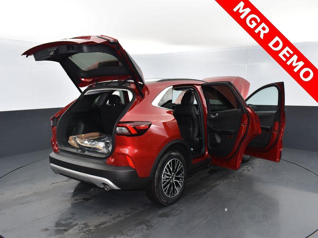 new 2025 Ford Escape PHEV car, priced at $36,139