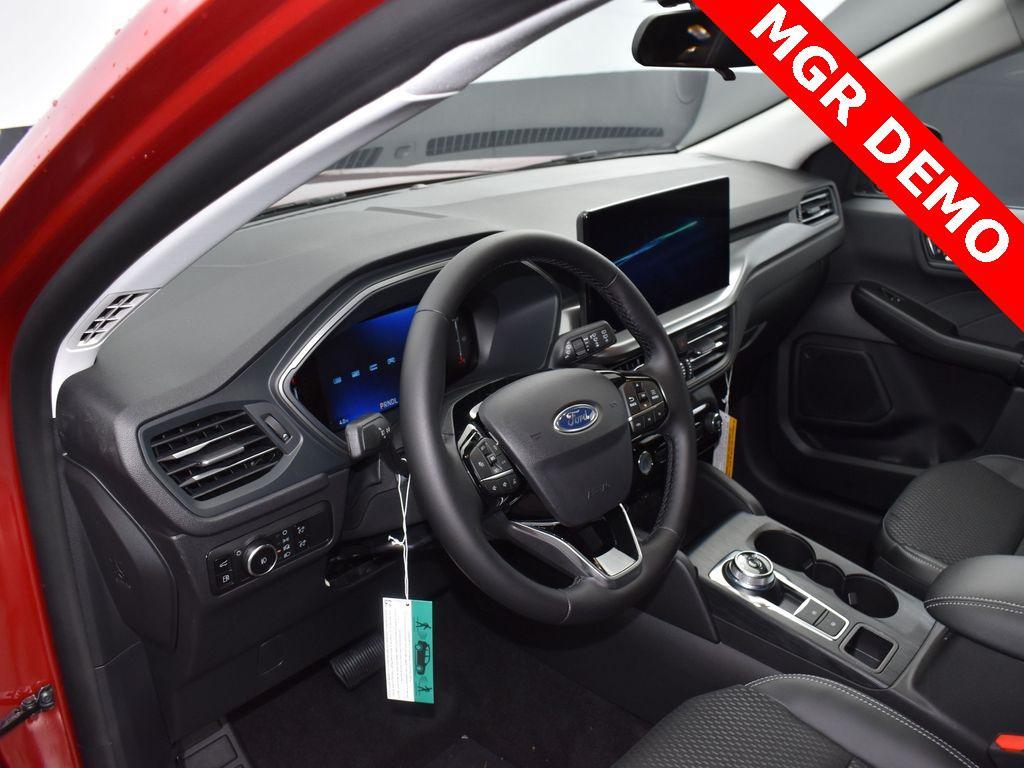 new 2025 Ford Escape PHEV car, priced at $36,139