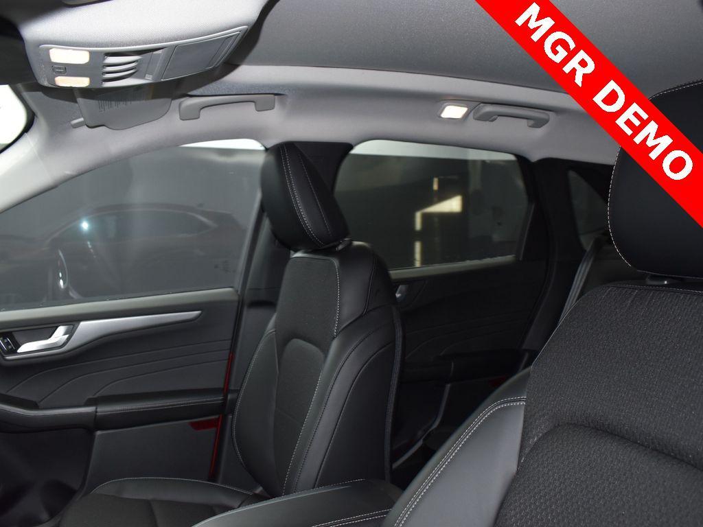 new 2025 Ford Escape PHEV car, priced at $36,139