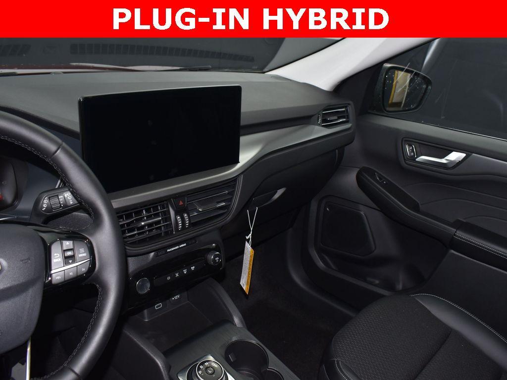 new 2025 Ford Escape PHEV car, priced at $34,140