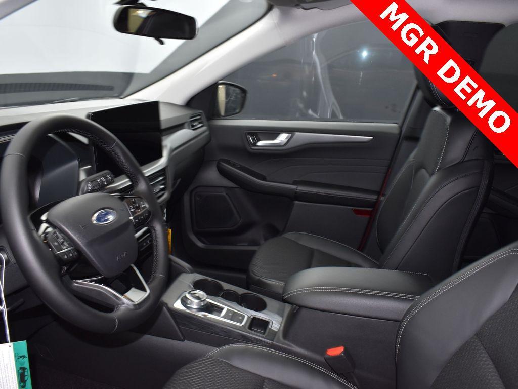 new 2025 Ford Escape PHEV car, priced at $36,139
