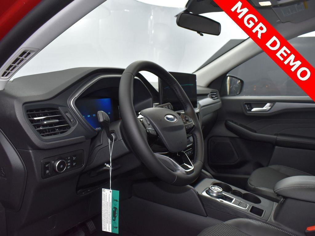 new 2025 Ford Escape PHEV car, priced at $36,139