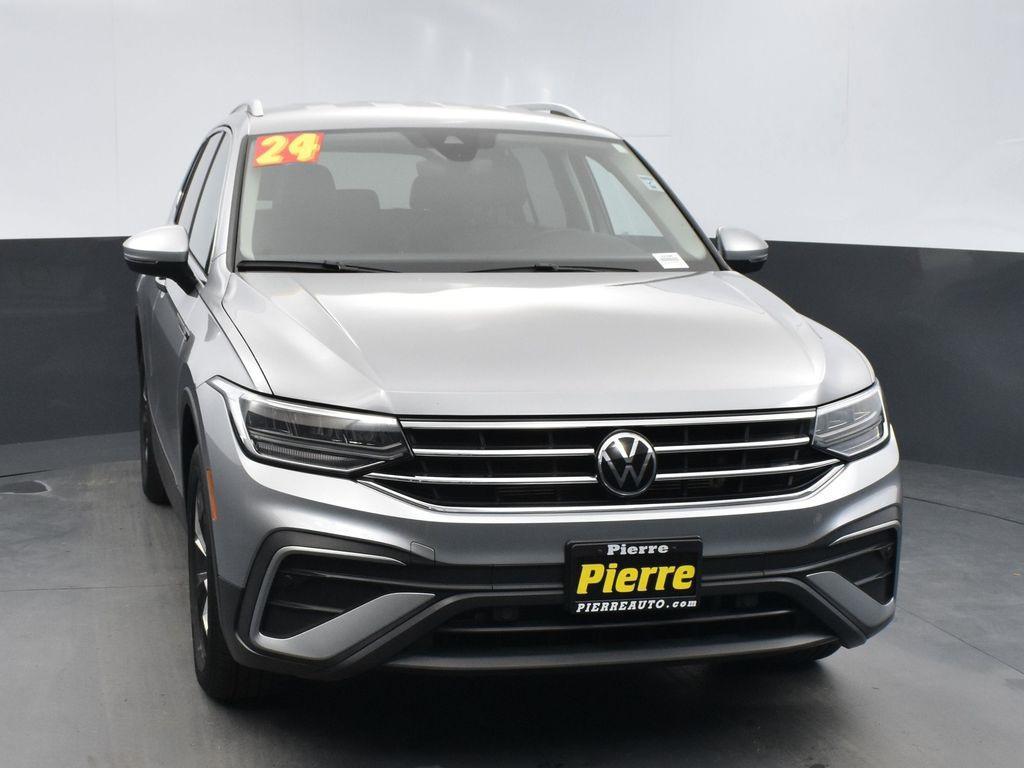 used 2024 Volkswagen Tiguan car, priced at $24,694
