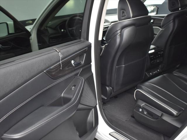 used 2023 Acura MDX car, priced at $50,801
