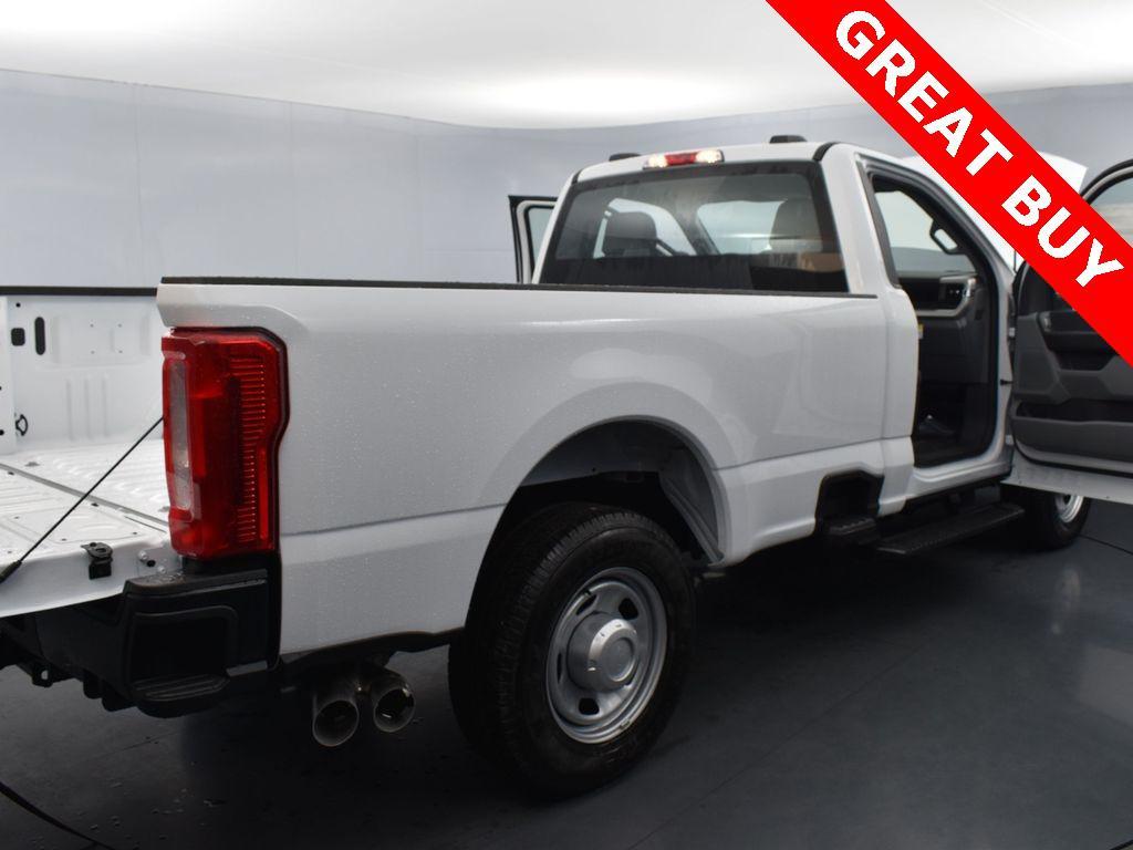new 2024 Ford F-350 car, priced at $43,995
