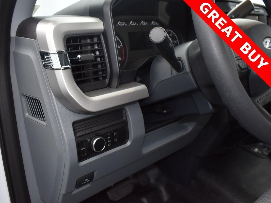 new 2024 Ford F-350 car, priced at $43,995