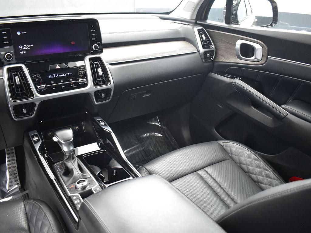 used 2021 Kia Sorento car, priced at $27,031