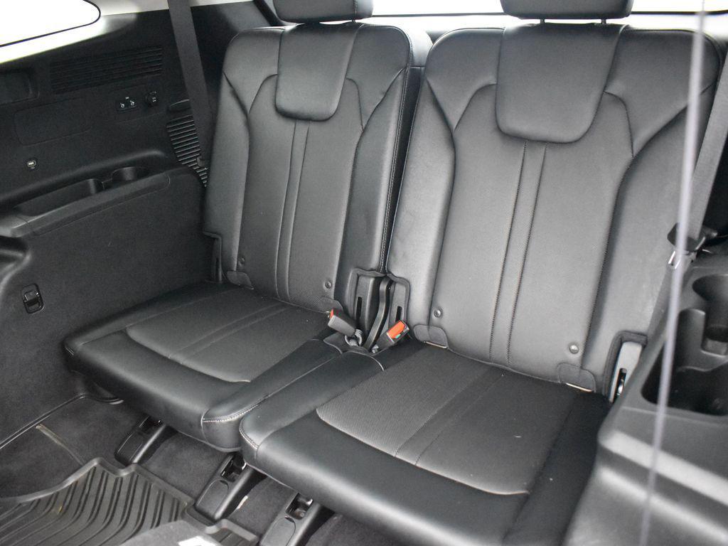 used 2021 Kia Sorento car, priced at $27,031