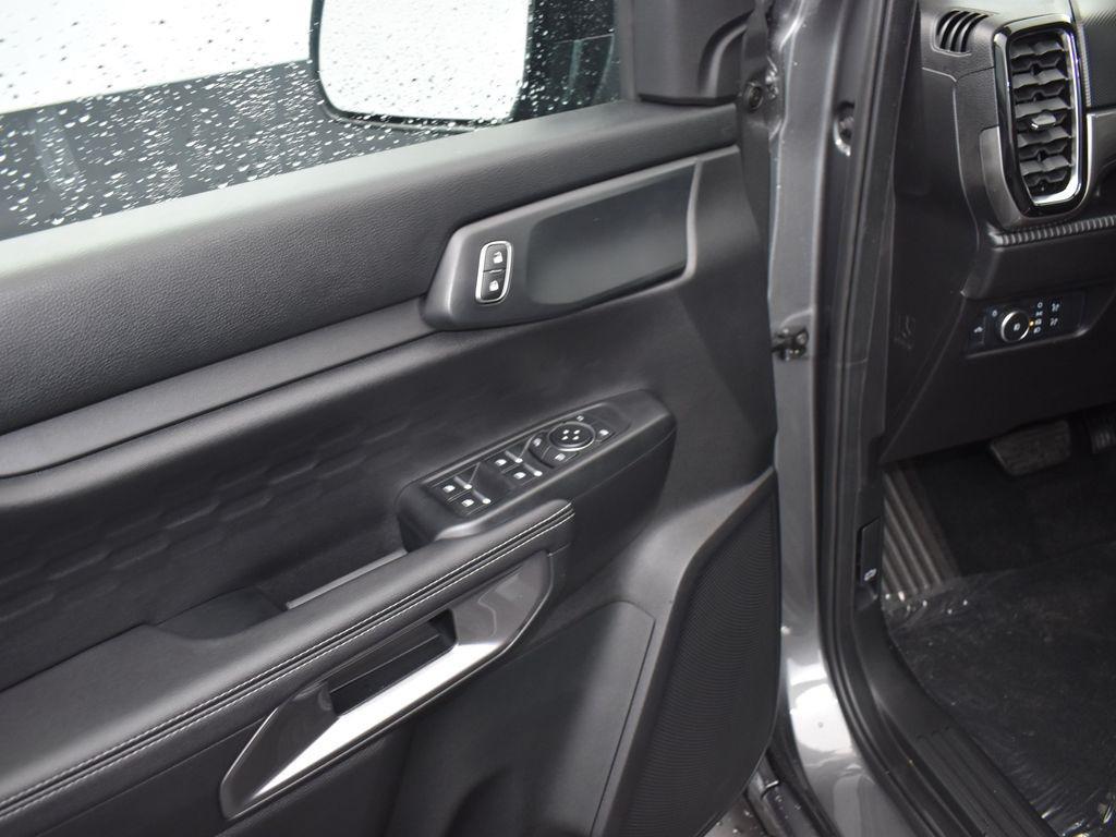 new 2025 Ford Ranger car, priced at $39,995