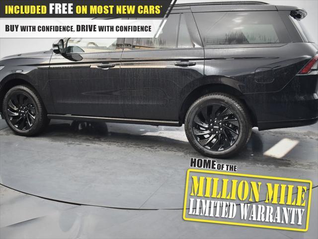 new 2025 Lincoln Navigator car, priced at $104,999
