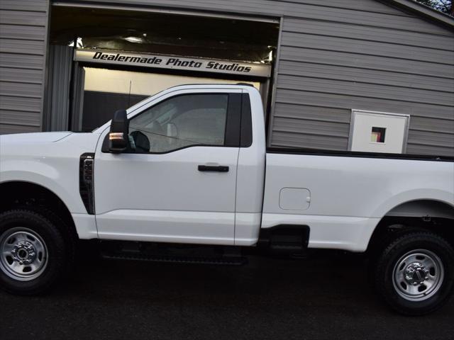 new 2024 Ford F-350 car, priced at $45,555