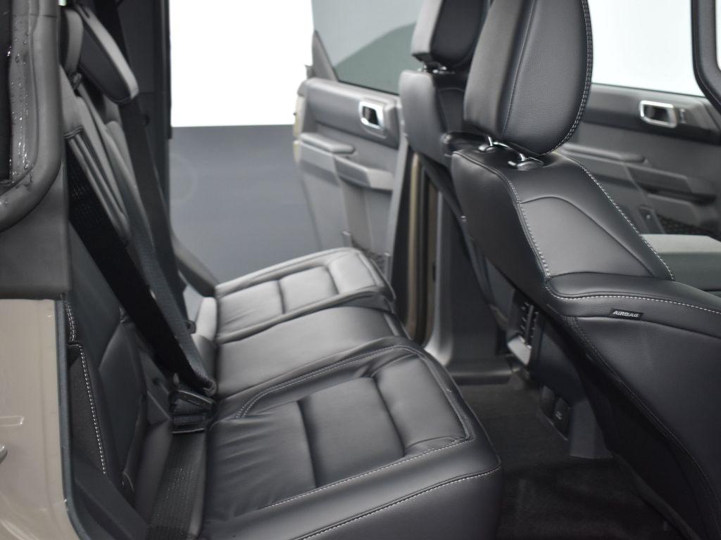 new 2025 Ford Bronco car, priced at $61,925