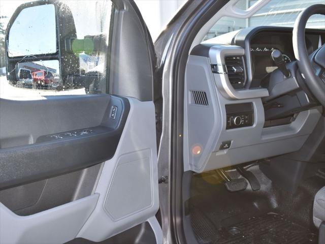 new 2024 Ford F-350 car, priced at $54,801