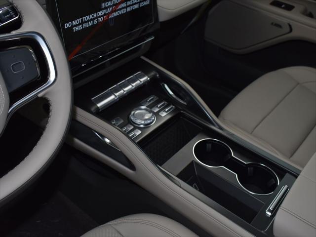 new 2025 Lincoln Nautilus car, priced at $59,999