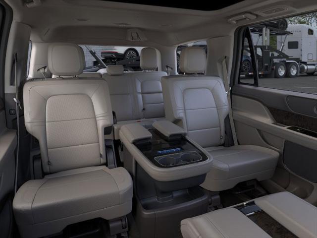 new 2024 Lincoln Navigator car, priced at $87,690