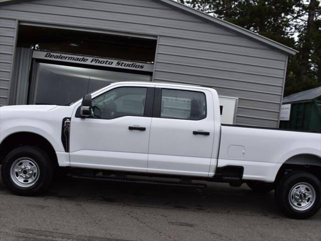 new 2024 Ford F-250 car, priced at $49,888