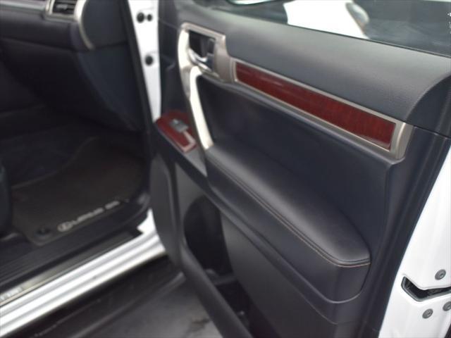 used 2019 Lexus GX 460 car, priced at $40,425