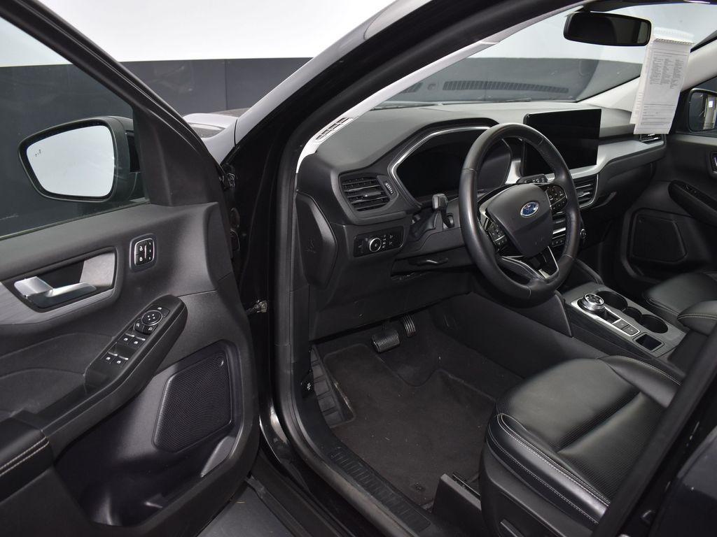 used 2023 Ford Escape car, priced at $22,791