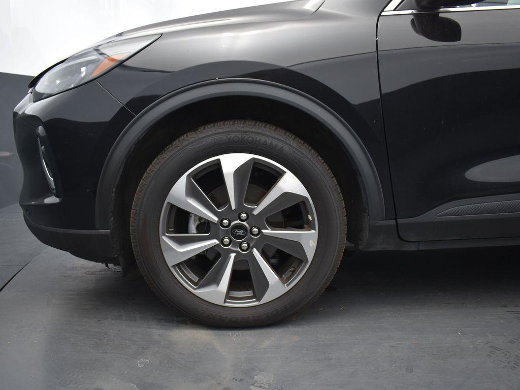 used 2023 Ford Escape car, priced at $22,791